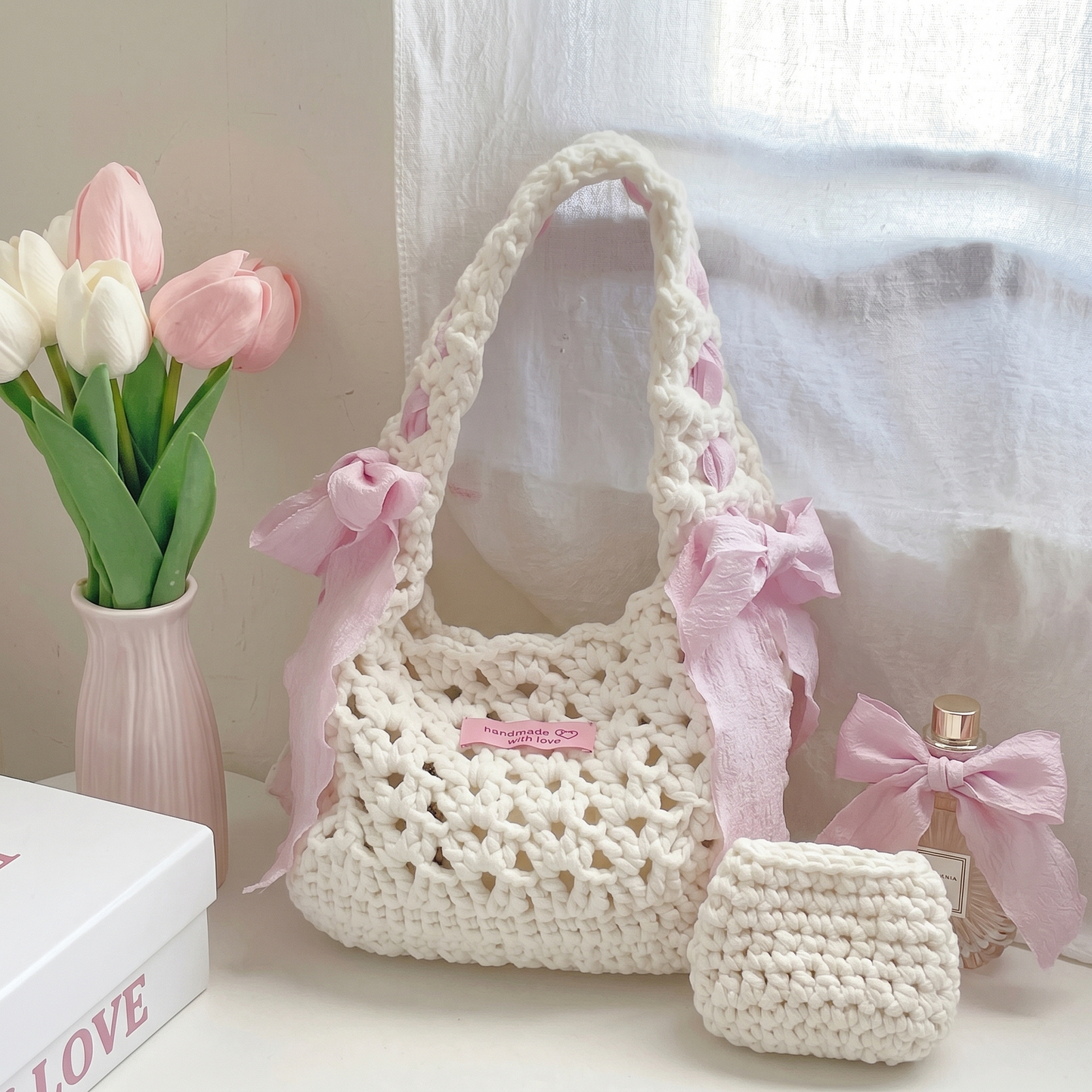 Girlie Shoulder Bag Crochet Pattern