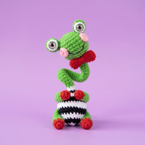 Long Neck Frog Bag Charm Crochet Pattern